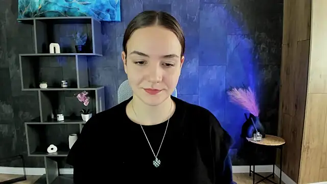 OliviaMontgomery online show from 12.24.24