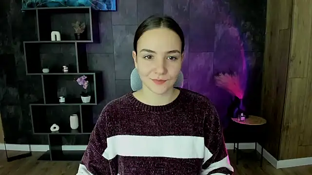 OliviaMontgomery online show from 12.26.24