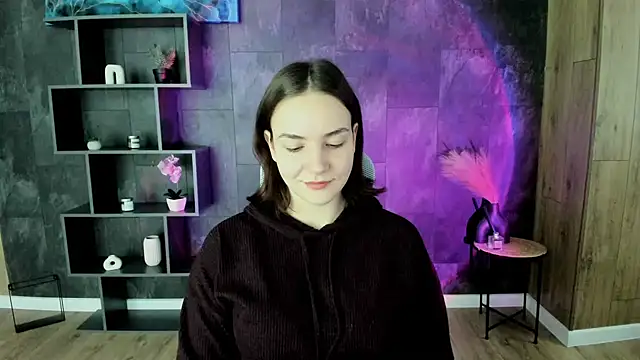 OliviaMontgomery online show from 12.27.24