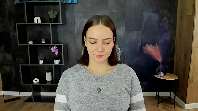OliviaMontgomery online show from 01.07.25
