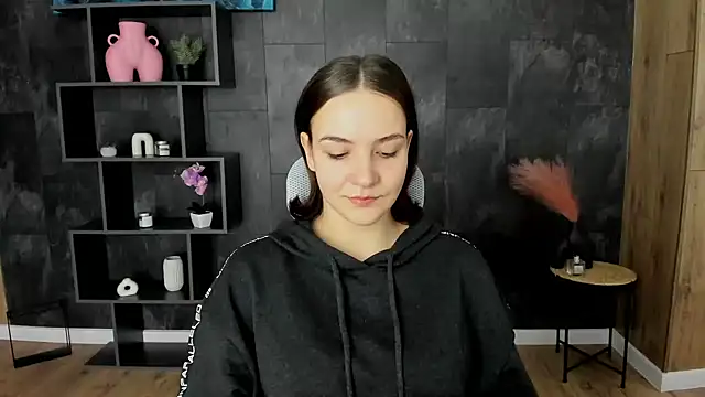 OliviaMontgomery online show from 01.10.25