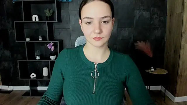 OliviaMontgomery online show from 01.13.25