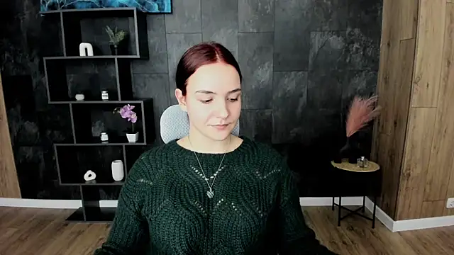 OliviaMontgomery online show from 01.28.25