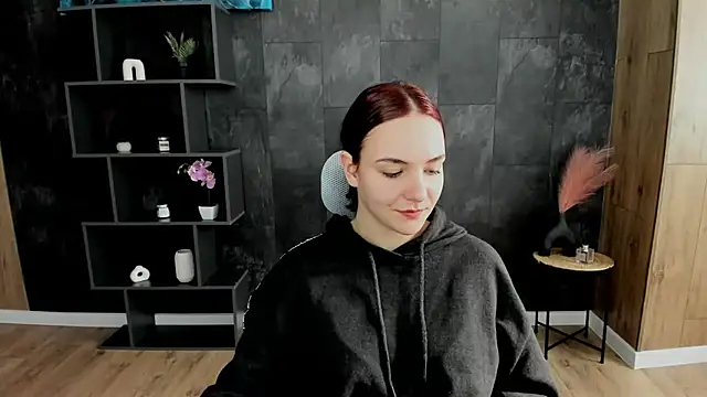 OliviaMontgomery online show from 02.12.25