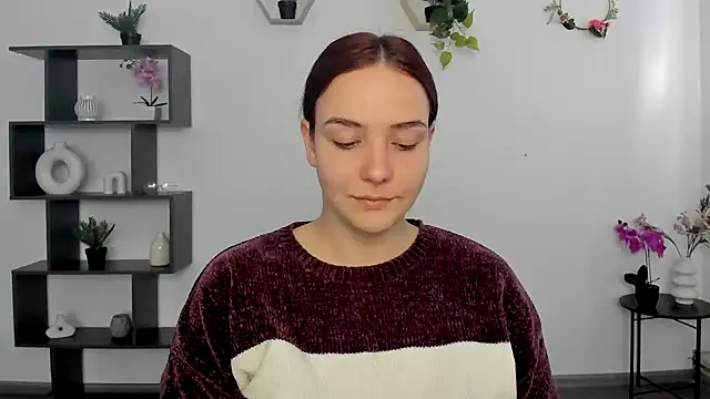 OliviaMontgomery online show from 02.28.25