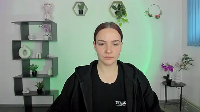 OliviaMontgomery online show from 03.08.25