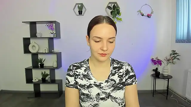 OliviaMontgomery online show from 03.16.25