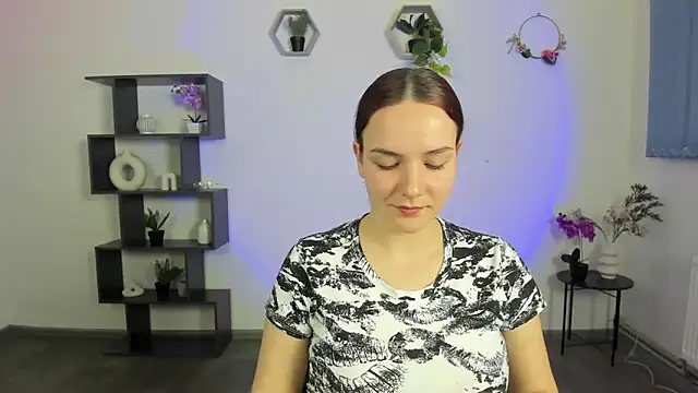 OliviaMontgomery online show from 03.16.25