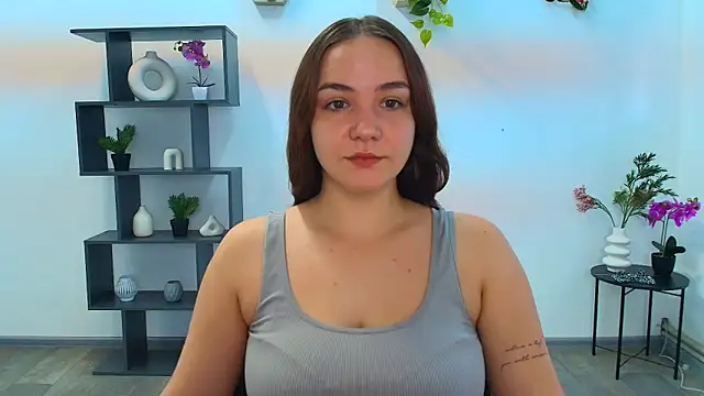 OliviaMontgomery online show from 09.17.25
