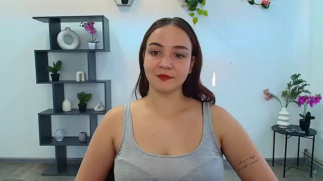 OliviaMontgomery online show from 09.19.25