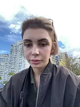 Snapshot of SandraCarter chatting on 10.10.25 SandraCarter online show from 10.10.25