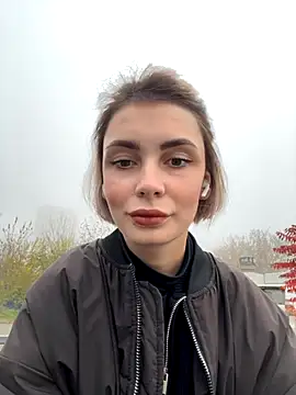 Snapshot of SandraCarter chatting on 11.06.25 SandraCarter online show from 11.06.25