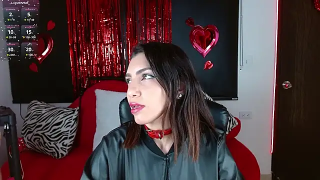 Carolaine69  online show from 02.01.25