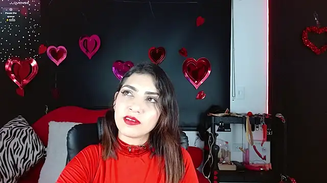 Carolaine69  online show from 02.28.25