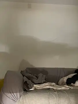 YoY-man online show from 01.15.25