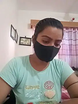 Snapshot of Amisha-2 chatting on 06.06.26 Amisha-2 online show from 06.06.26
