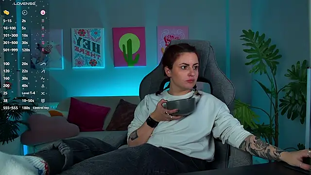 Lana  May online show from 11.30.25