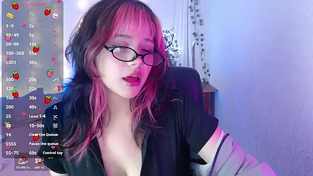 mixie cute online show from 01.14.25