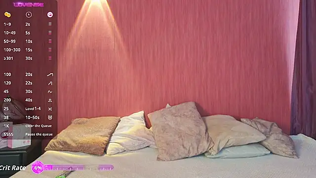 EmiGomez  online show from 09.15.25