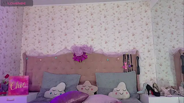 AvrillThomas online show from 01.10.25