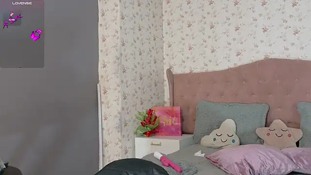 AvrillThomas online show from 01.15.25