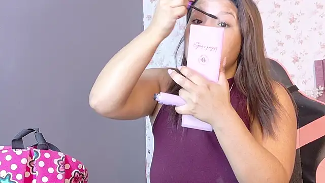 AvrillThomas online show from 10.19.25