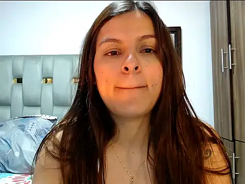 lindacutferrer online show from 05.23.26