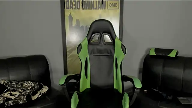 Snapshot of jamesinked_ chatting on 02.27.25 jamesinked online show from 02.27.25