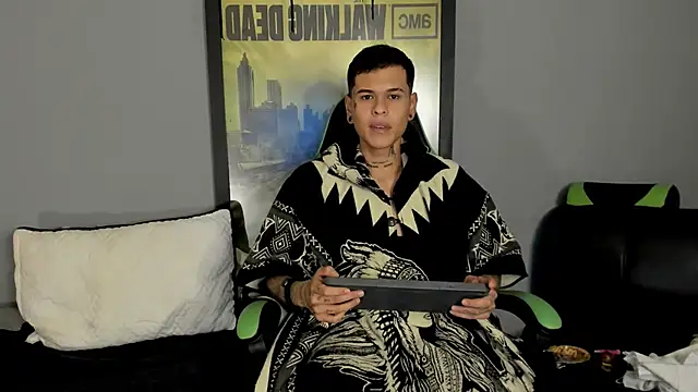 Snapshot of jamesinked_ chatting on 03.16.25 jamesinked online show from 03.16.25