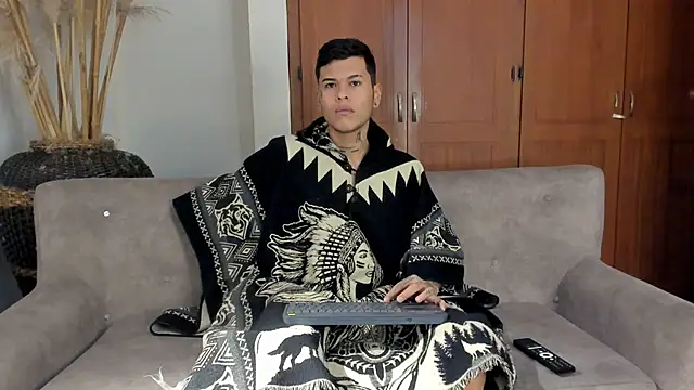 jamesinked  online show from 12.15.25