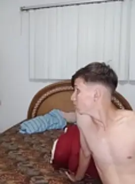 Snapshot of Milfvalesk chatting on 10.23.25 Milfvalesk online show from 10.23.25