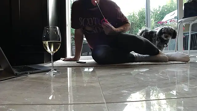 Snapshot of Toy-Daddy chatting on 10.18.25 Toy-Daddy online show from 10.18.25