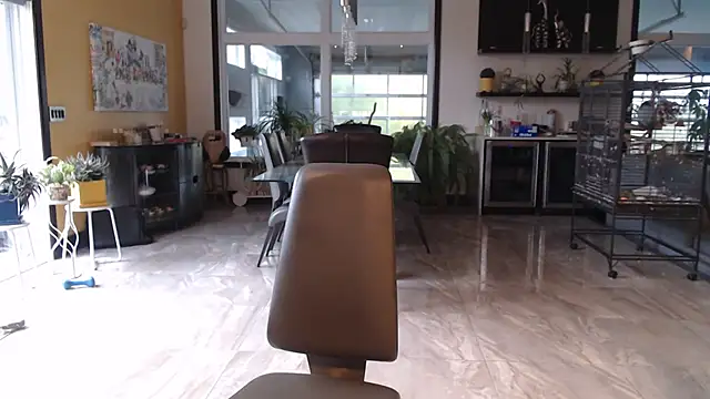 Snapshot of Toy-Daddy chatting on 10.24.25 Toy-Daddy online show from 10.24.25