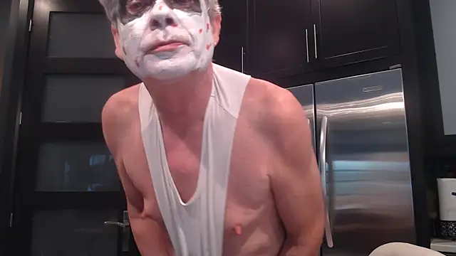 Snapshot of Toy-Daddy chatting on 10.30.25 Toy-Daddy online show from 10.30.25