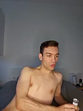 Snapshot of nickdtr chatting on 12.22.24 nickdtr online show from 12.22.24