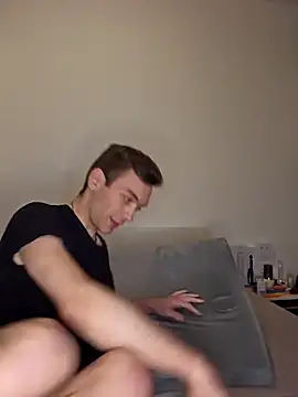 Snapshot of nickdtr chatting on 12.25.24 nickdtr online show from 12.25.24