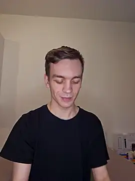 Snapshot of nickdtr chatting on 01.01.25 nickdtr online show from 01.01.25