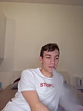 Snapshot of nickdtr chatting on 01.02.25 nickdtr online show from 01.02.25