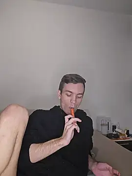 Snapshot of nickdtr chatting on 01.07.25 nickdtr online show from 01.07.25