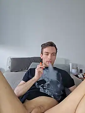 Snapshot of nickdtr chatting on 01.12.25 nickdtr online show from 01.12.25