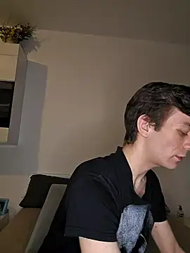 Snapshot of nickdtr chatting on 02.10.25 nickdtr online show from 02.10.25