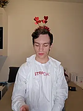 Snapshot of nickdtr chatting on 02.14.25 nickdtr online show from 02.14.25