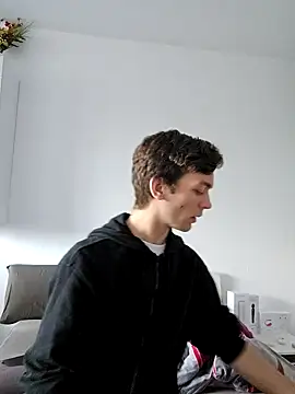 Snapshot of nickdtr chatting on 02.15.25 nickdtr online show from 02.15.25