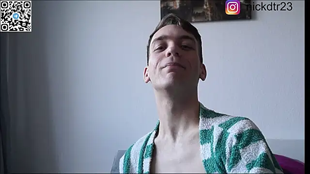 Snapshot of nickdtr chatting on 03.04.25 nickdtr online show from 03.04.25