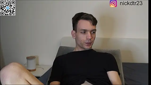 Snapshot of nickdtr chatting on 03.05.25 nickdtr online show from 03.05.25