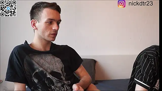 Snapshot of nickdtr chatting on 03.08.25 nickdtr online show from 03.08.25