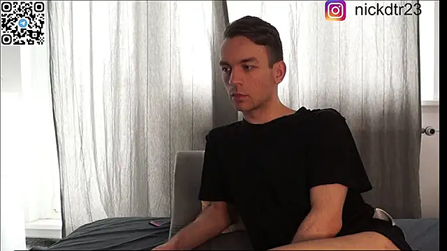 Snapshot of nickdtr chatting on 03.13.25 nickdtr online show from 03.13.25