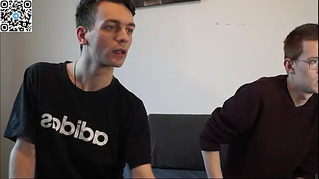 Snapshot of nickdtr chatting on 03.21.25 nickdtr online show from 03.21.25