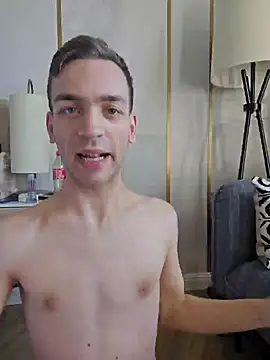 Snapshot of nickdtr chatting on 09.24.25 nickdtr online show from 09.24.25