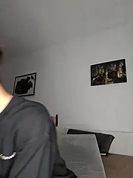 Snapshot of nickdtr chatting on 09.30.25 nickdtr online show from 09.30.25